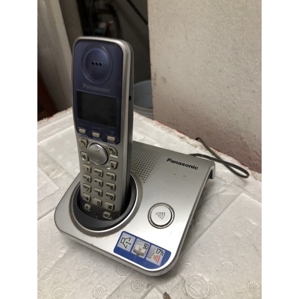 Máy điện thoại mẹ bồng con PANASONIC KX-TG7200
