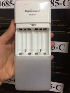 Sạc pin AA-AAA Panasonic BQ-CC02