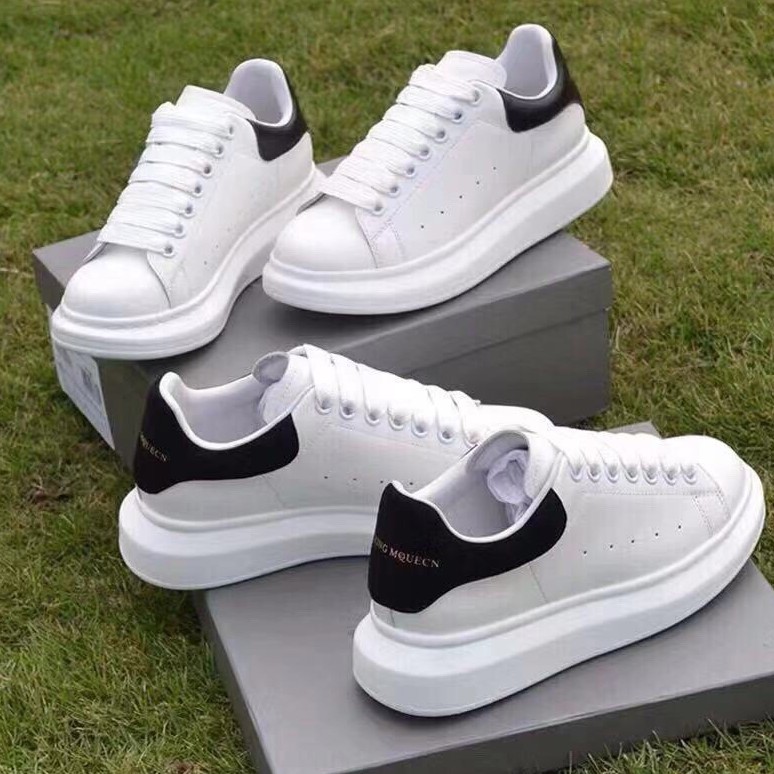 hot trend sneaker 2019