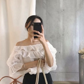 Áo trễ vai bèo