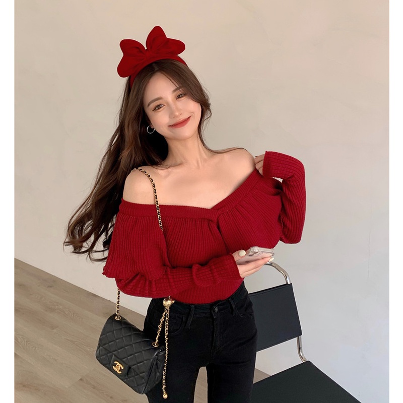 QKOOLE  Áo dệt kim cổ chữ V viền bèo nhún điệu đà phong cách Hàn Quốc