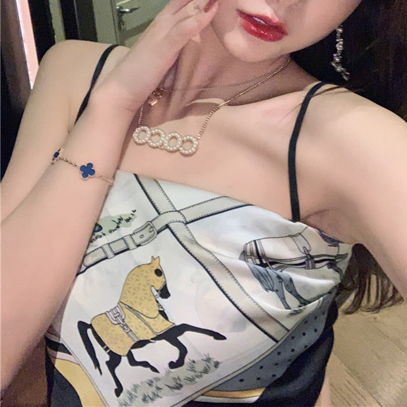 Áo Dây Nữ Cộc Tay Hở Eo Quyến Rũ