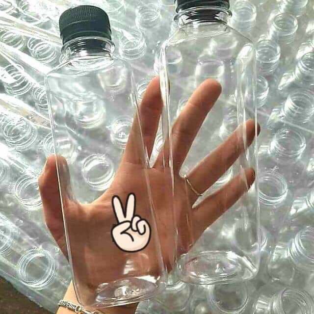 [combo}300 chai nhựa vuông nắp đen việt nhật