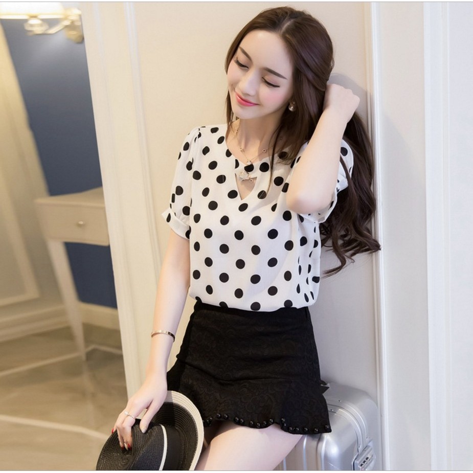Áo công sở chấm bi