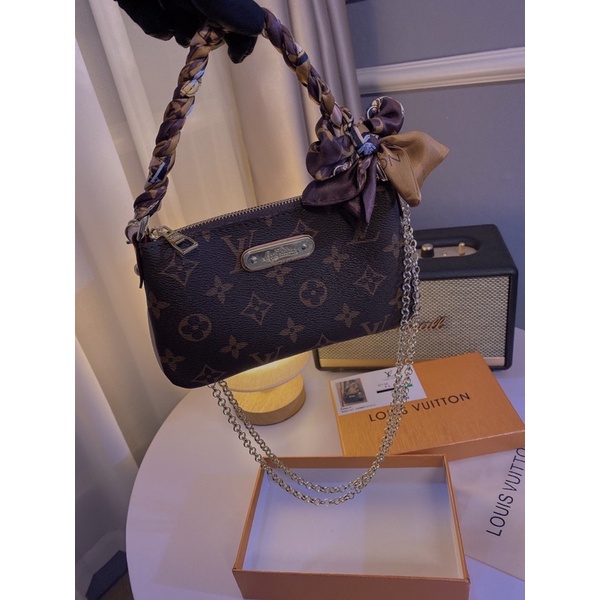 Túi LV kèm khăn Fullbox nguyên seal+ bill Hải quan xịn