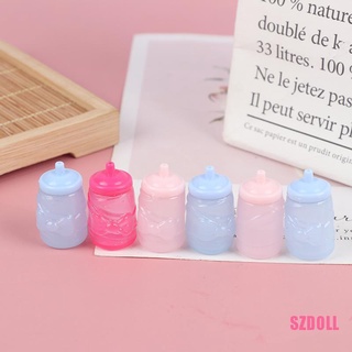 Set 2 bình sữa nhựa mini mềm mại cho nhà búp bê