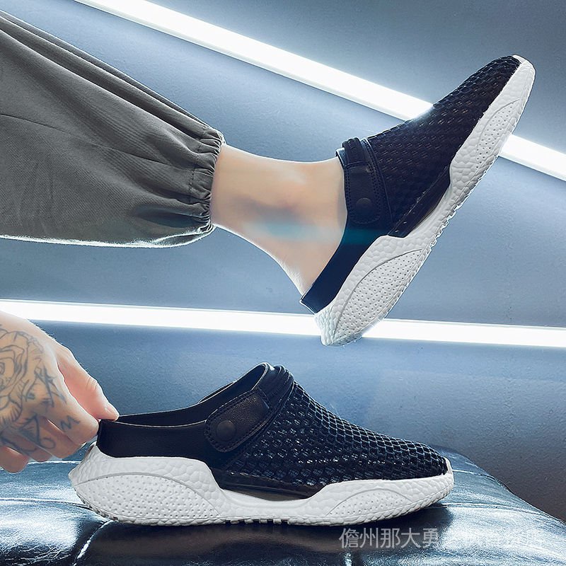 Dép Bít Mũi Đục Lỗ Thoáng Khí Khử Mùi Đế Mềm Chống Trượt Thời Trang Mùa Hè Cho Nam