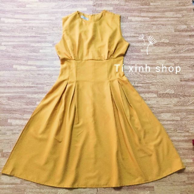 Đầm Nữ Vàng Xòe Chít Eo