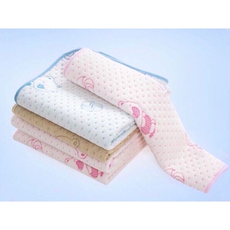 TẤM LÓT CHỐNG THẤM 4 LỚP CHO BÉ HÀNG LOẠI 1 (KT 50x70cm)