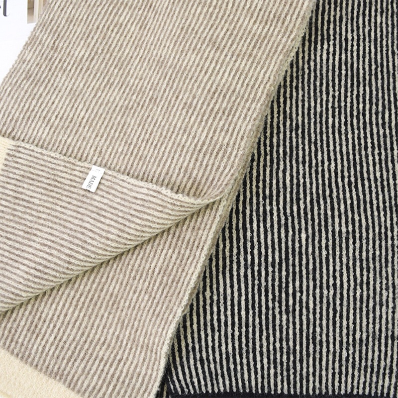 Khăn Choàng Cổ Giữ Ấm Họa Tiết Kẻ Sọc Thời Trang Cho Nữ