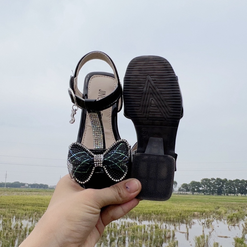 Sandal cao cấp giày cao gót cho bé đính đá siêu xinh mã mới 8101