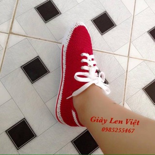 Bộ phụ kiện móc giày thể thao đỏ