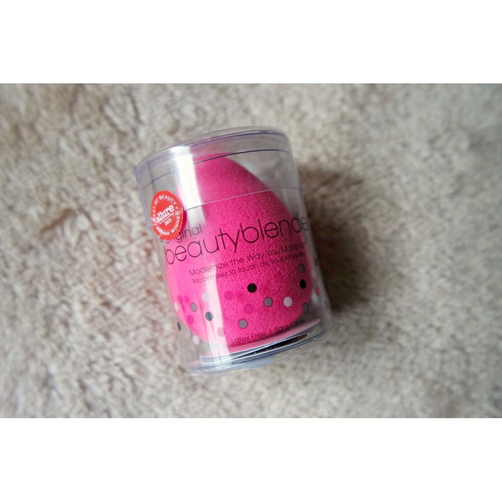 Bông Mút Trang Điểm Beauty Blender