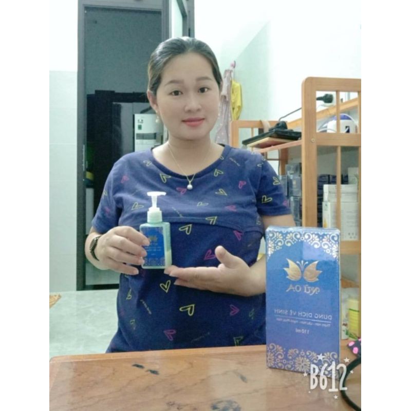 Dung Dịch Vệ Sinh NỮ OA The Mát Không Bọt Giúp Khô Thoáng Cả ngày (110ml)