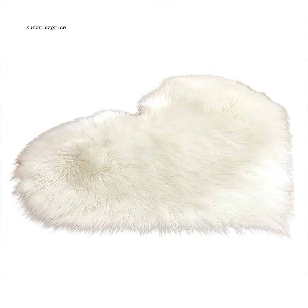 Thảm bông chống trượt hình trái tim sáng tạo