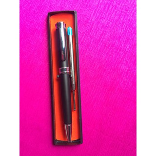 Bút bi kiểu xoay tặng 1 ngòi xe cua  viết bi cao cấp  mực màu xanh  930