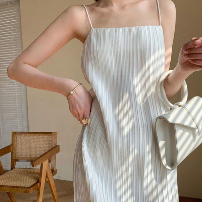 Đầm Maxi Hai Dây Xếp Ly Hàn Quốc Đầm Dài Đi Biển VFSDM11221