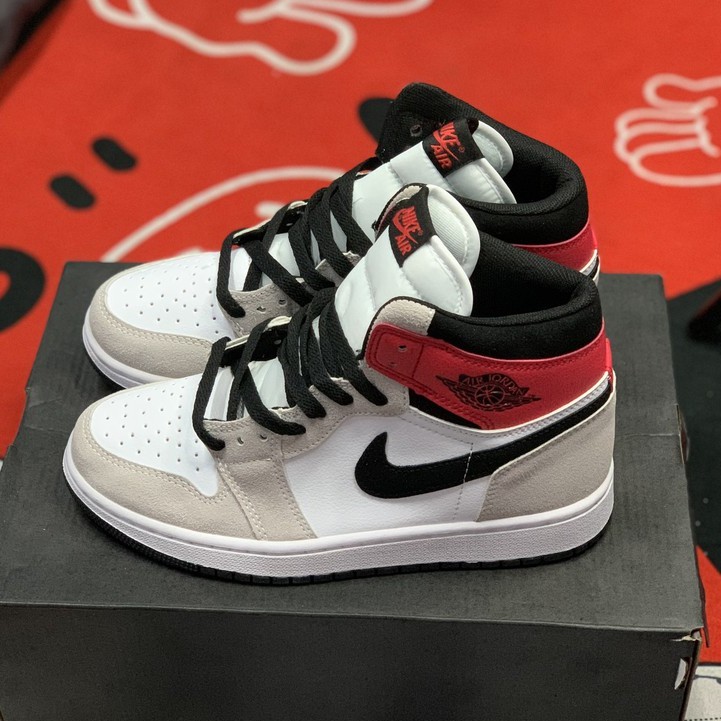 ✔️Giày Jordan 1 High Smoke Grey Xám Cổ Đỏ Fullbox✔️