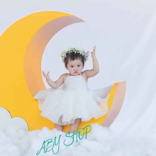 Váy công chúa cho bé