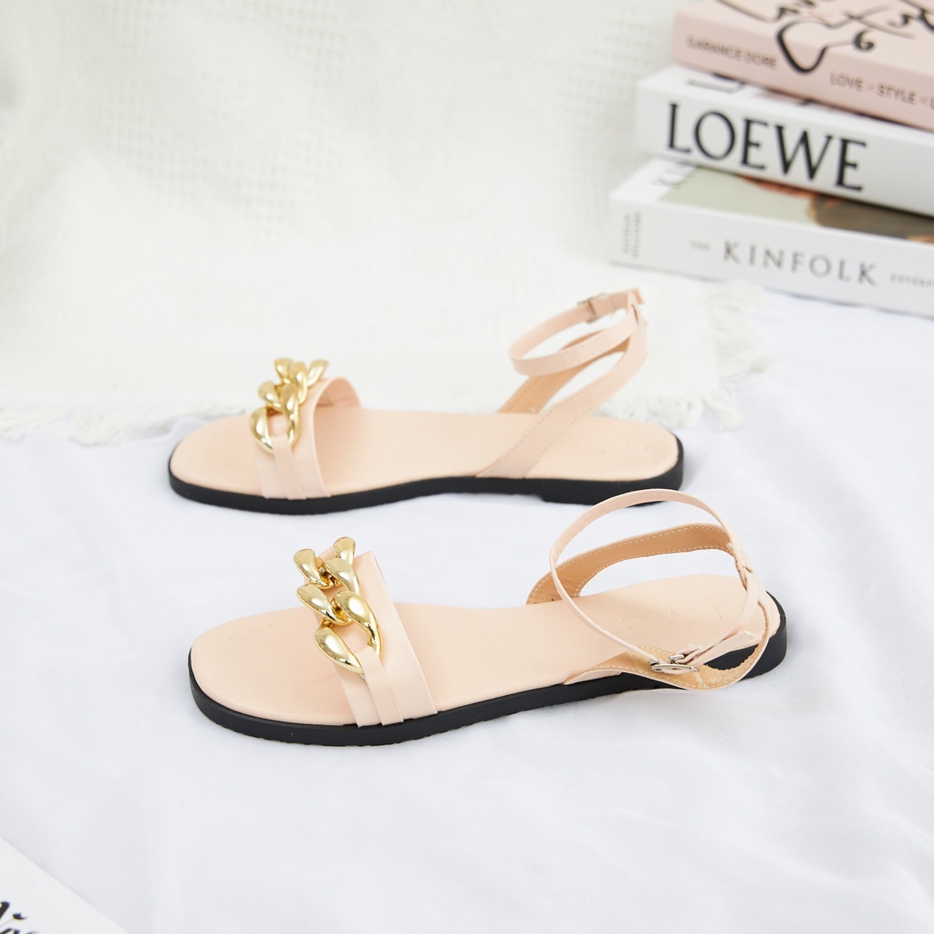 Giày Sandal Nữ thời trang MWC sandal đế thâp quai ngang màu đen kem siêu xinh NUSD- 2875