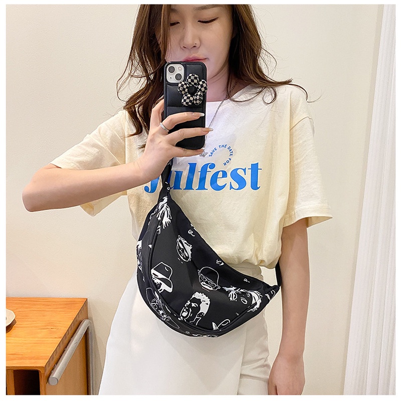 Túi Đeo Chéo Họa Tiết graffiti NB00297