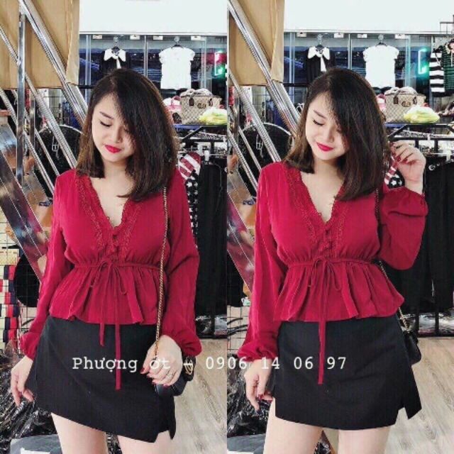 Áo sơ mi viền ren xòe