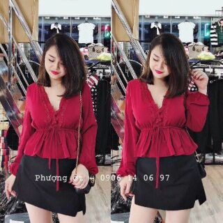 Áo sơ mi viền ren xòe
