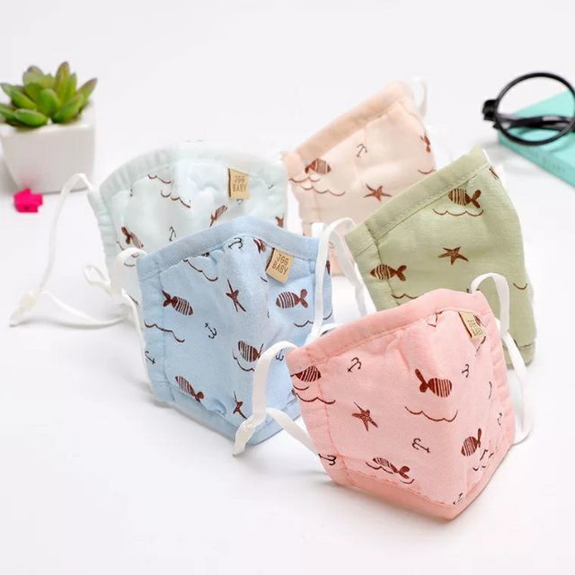 Khẩu Trang Xô 4 Lớp Xuất Nhật Kháng Khuẩn Có Thể Điều Chỉnh Quai Đeo Cho Bé