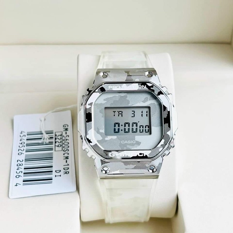 ĐỒNG HỒ NAM CHÍNH HÃNG CASIO G-SHOCK GM-5600SCM-1DR Quartz