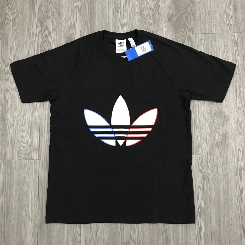 Áo Adidas Tricolor Adicolor Siêu Chất! Áo form to hơn bình thường 1 chút chỉ duy nhất size XS âu