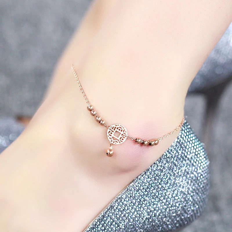 Lắc chân bằng thép titan mạ vàng hồng đính đồng xu 18k thời trang làm quà tặng sinh nhật cho nữ