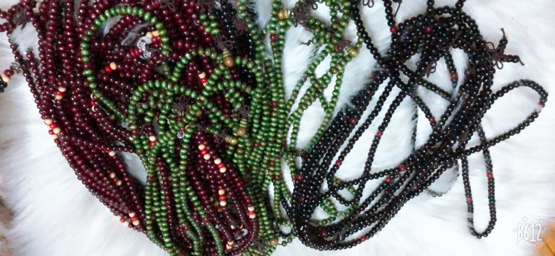 Vòng tay 108 hạt nhiều màu