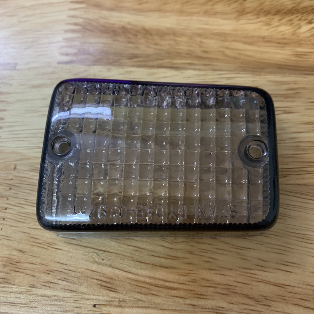 Phụ kiện xe xưa_chụp lái,xi nhan 67,78,dd,81,82 màu khói thanh khang CGV321