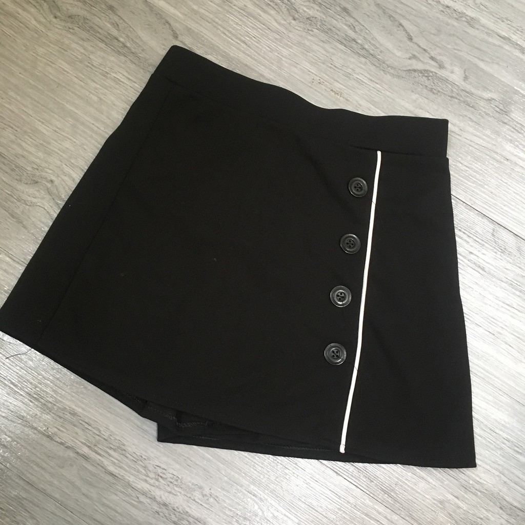 🔥Quần giả váy đính cúc chất vải đẹp🔥 | BigBuy360 - bigbuy360.vn