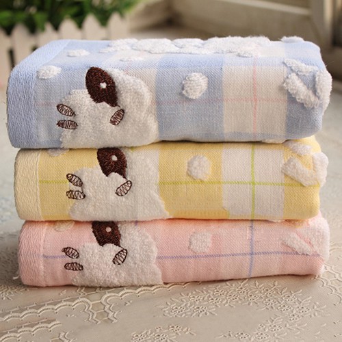 Khăn Tắm Vải Cotton Siêu Mềm Họa Tiết Cừu Và Mây