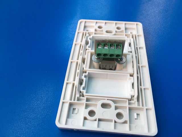 Mặt âm tường usb hd Link chính hãng