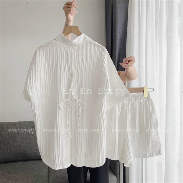 Set bộ nữ áo cổ sơ mi tay ngắn xẻ sau buộc dây mix quần chất đũi 4012308