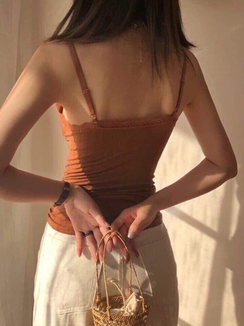 [siêu hót]áo 2 dây thần thánh chất mềm đẹp có mút kèm túi zip