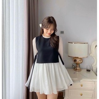 Đầm trắng cổ bèo phối ghile