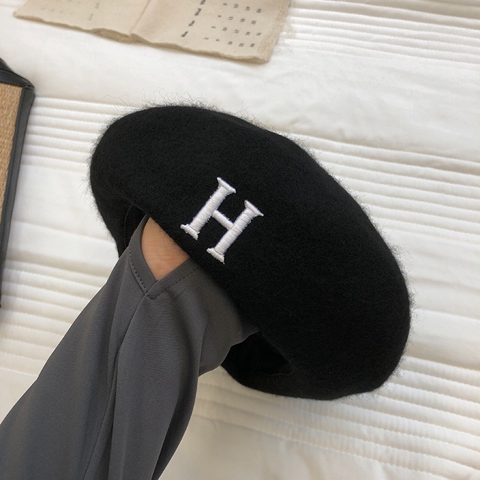 Mũ Beret Len In Chữ Phong Cách Hàn Quốc Cho Nữ