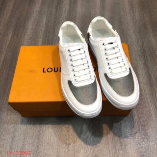 Giày Louis Vuitton vân chìm