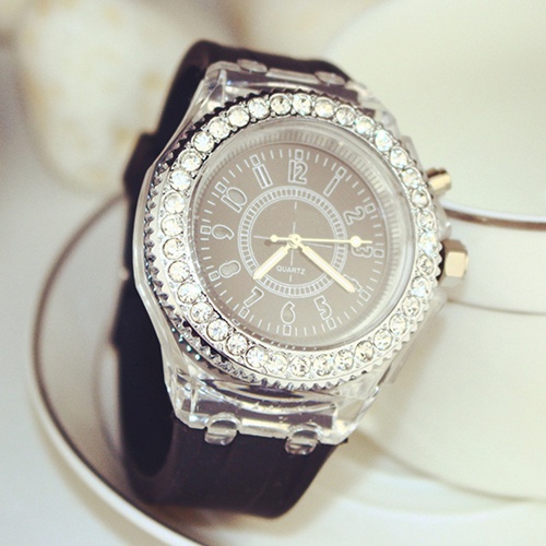 Đồng hồ Geneva đính đá thay đổi 7 màu dạ quang dành cho nam và nữ | BigBuy360 - bigbuy360.vn