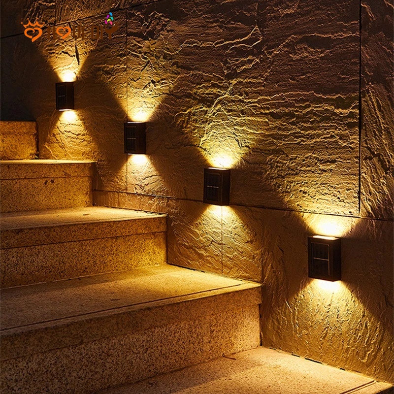 Đèn Led Gắn Tường Sử Dụng Năng Lượng Mặt Trời Chống Thấm Nước Chiếu Sáng Lên Xuống Cầu Thang Sân Vườn