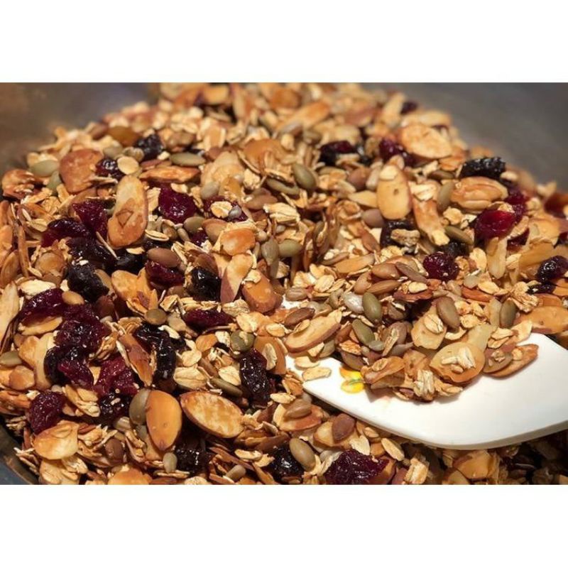 Ngũ Cốc Granola siêu hạt [ TÚI 500G - TẶNG KÈM TÁO ĐỎ SẤY NGON ]