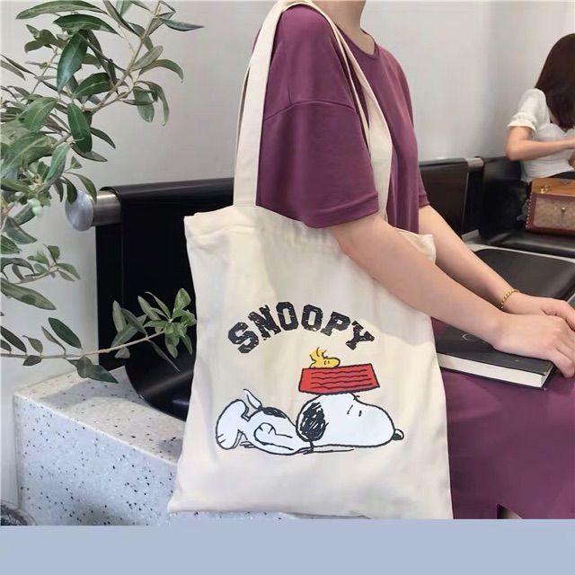 Túi tote Snoppy chất vải mềm mịn thời trang - Tặng dây buộc tóc hoa quả