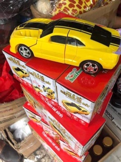 Xe robot biến hình