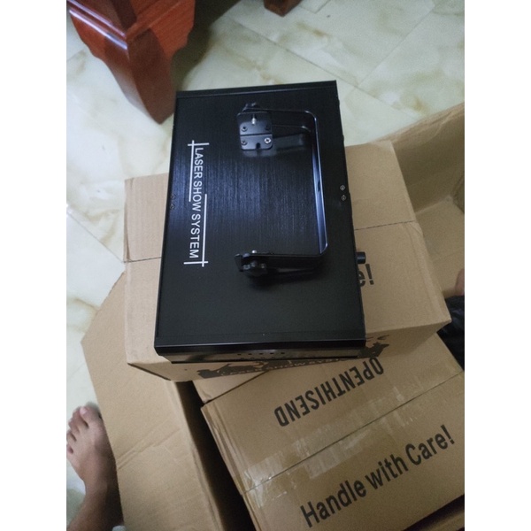 Laser quét tia 2 cửa