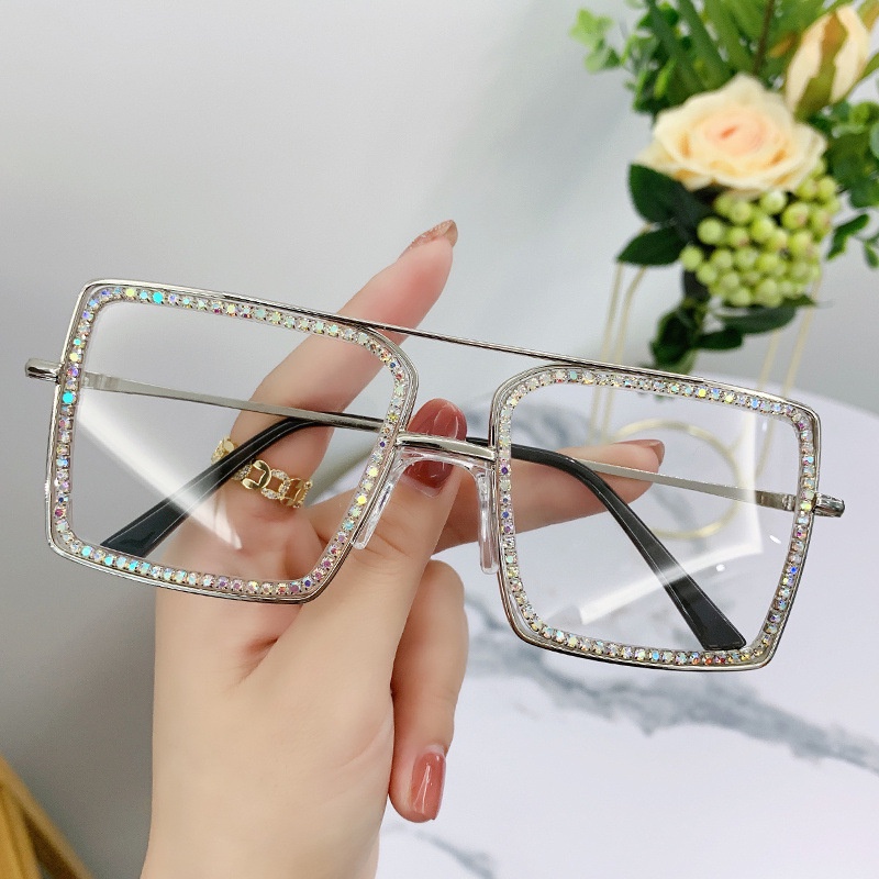 Kính Mát Gọng Lớn Đính Đá Phong Cách Âu Mỹ Sang Trọng