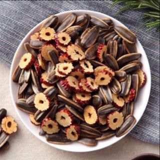 1kg Hướng dương tẩm vị táo đỏ