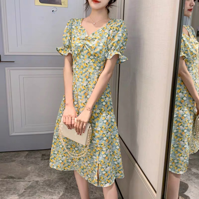 (DN) VÁY HOA ZÚM NGỰC - Váy hoa zúm ngực tay bồng xẻ vạt | BigBuy360 - bigbuy360.vn